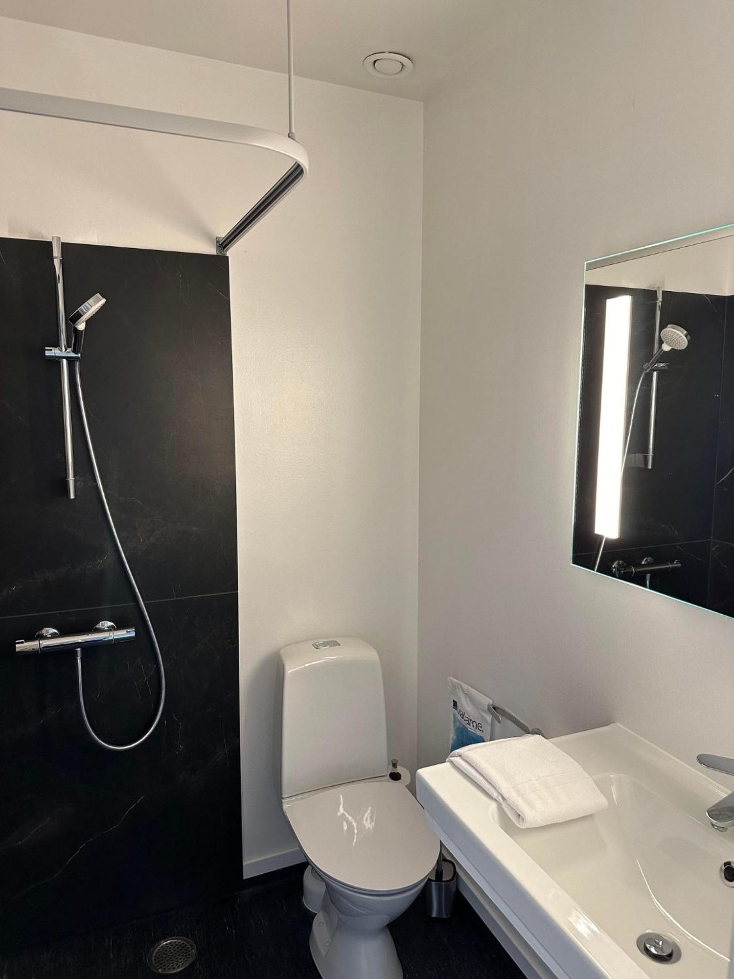 Visionhouse Hotel Frederikssund Buitenkant foto